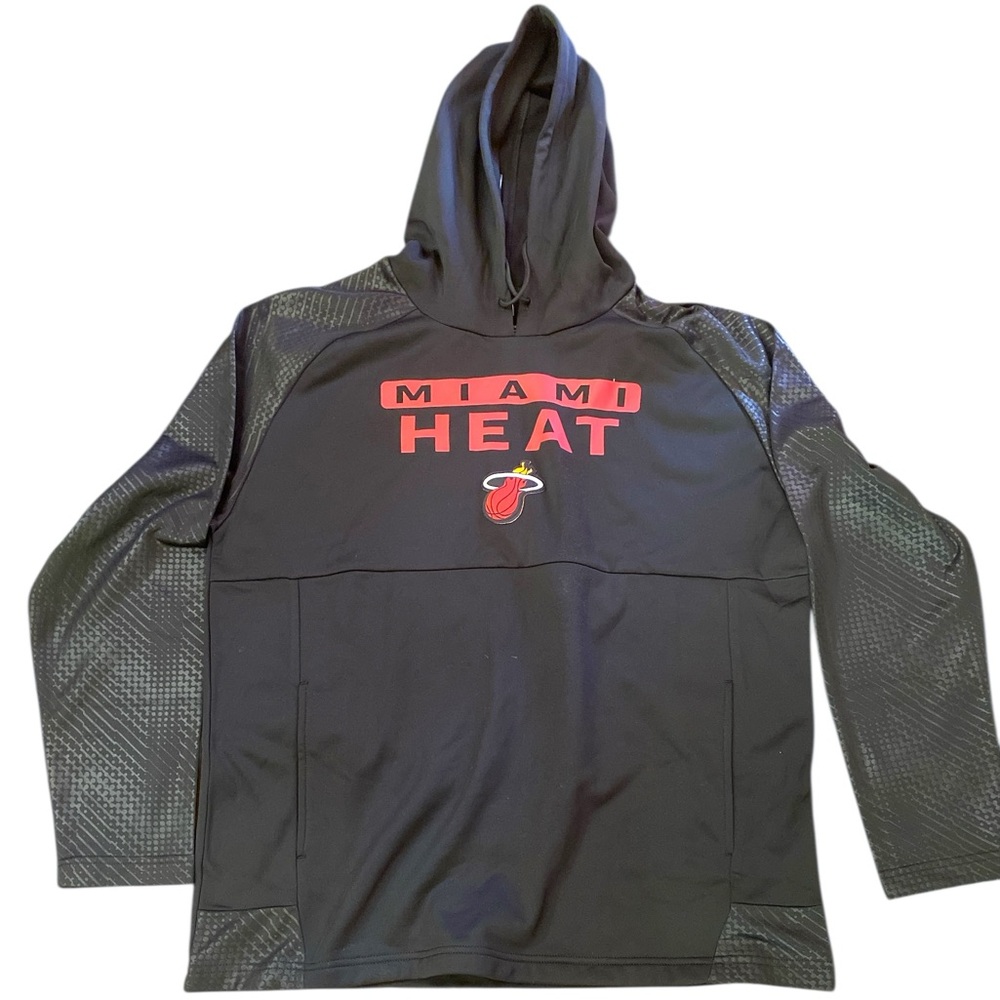Official NBA Men's XL Soft Long Sleeve Miami Heat Logo Authentic Pullover Hoodie